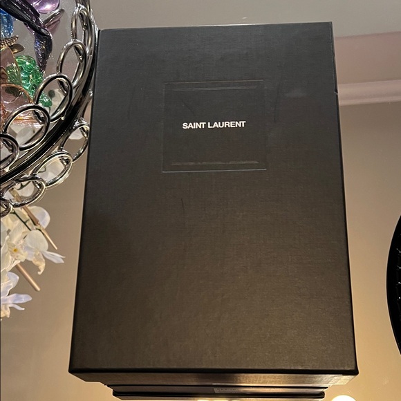 Saint Laurent Elegant Black Decor Piece - Picture 8 of 8